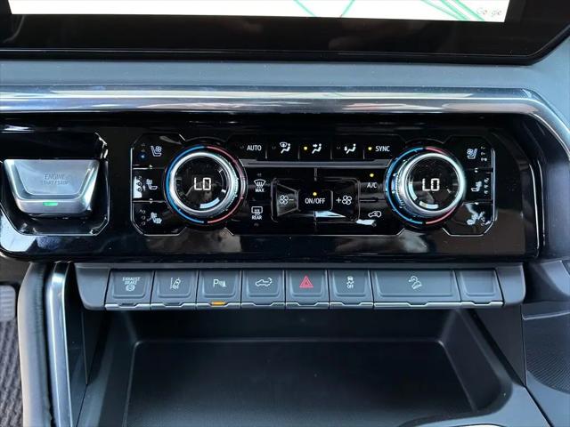2026 GMC Sierra 2500HD Crew Cab, Standard Bed, Denali Ultimate, 4WD