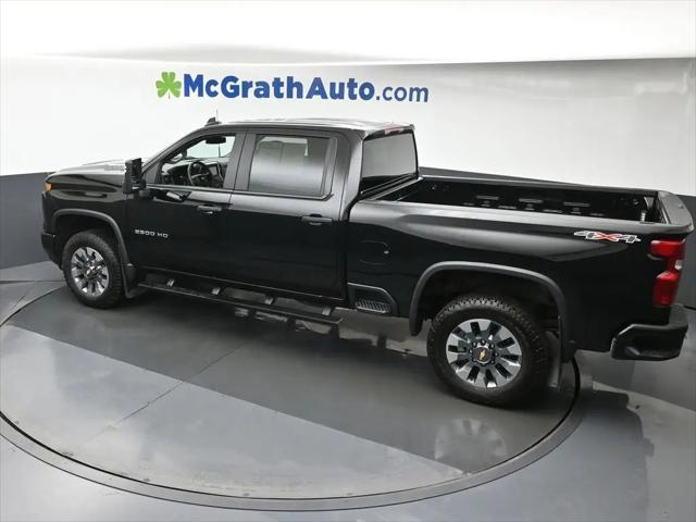 2025 Chevrolet Silverado 2500HD 4WD Crew Cab Standard Bed Custom
