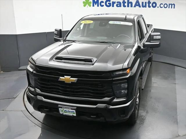 2025 Chevrolet Silverado 2500HD 4WD Crew Cab Standard Bed Custom