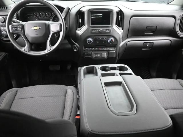 2025 Chevrolet Silverado 2500HD 4WD Crew Cab Standard Bed Custom