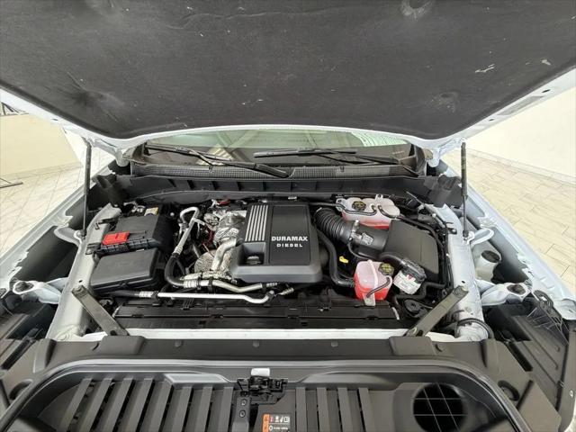2026 Chevrolet Silverado 1500 4WD Crew Cab Short Bed LTZ