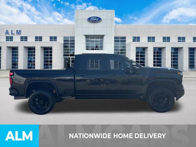 2025 Chevrolet Silverado 2500HD Crew Cab, Standard Bed, ZR2, 4WD