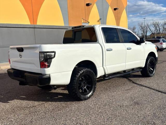 2019 Nissan Titan SV
