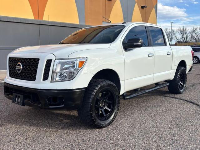 2019 Nissan Titan SV
