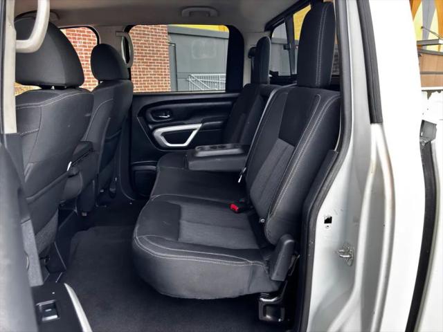 2019 Nissan Titan SV