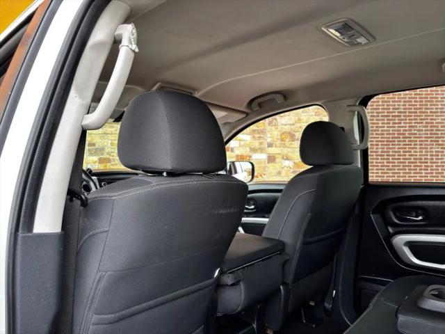 2019 Nissan Titan SV