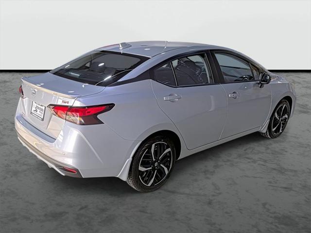 2025 Nissan Versa 1.6 SR