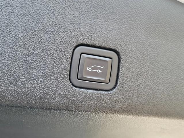 2023 Cadillac XT6 AWD Premium Luxury