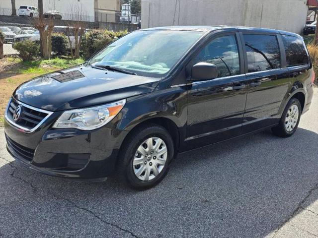 2014 Volkswagen Routan S for sale in Marietta, GA