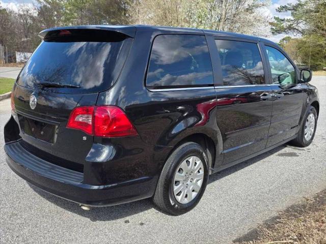 2014 Volkswagen Routan S