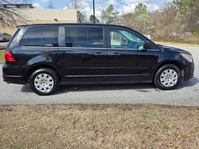 2014 Volkswagen Routan S
