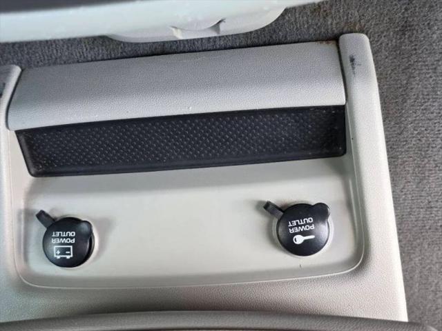 2014 Volkswagen Routan S