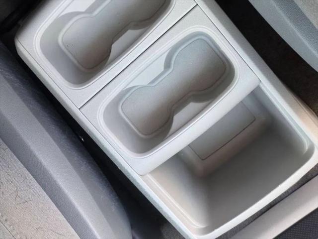 2014 Volkswagen Routan S