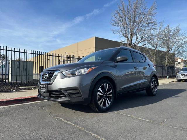 2020 Nissan Kicks SV Xtronic CVT
