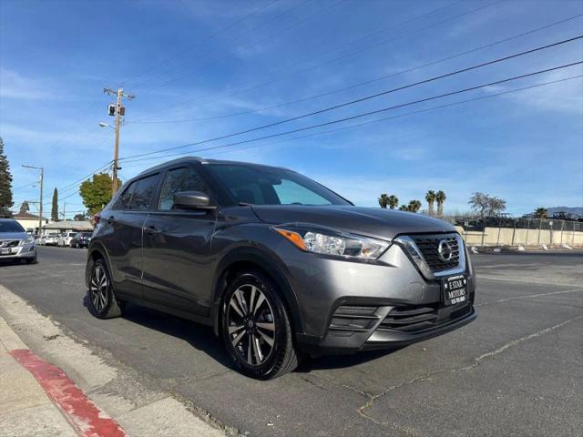 2020 Nissan Kicks SV Xtronic CVT