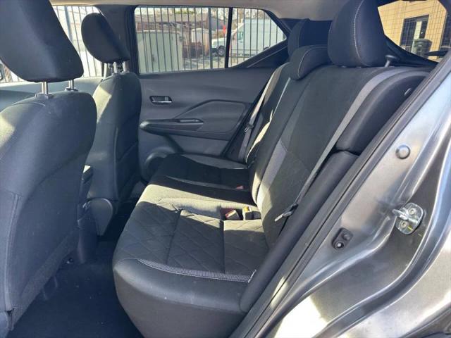 2020 Nissan Kicks SV Xtronic CVT