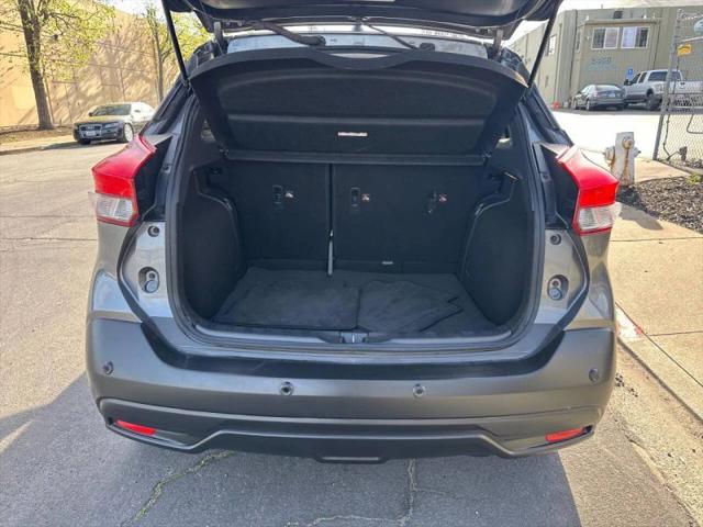2020 Nissan Kicks SV Xtronic CVT