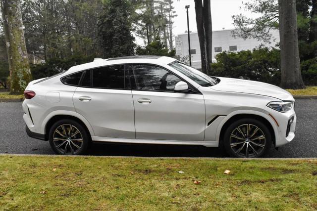 2020 BMW X6 M50i