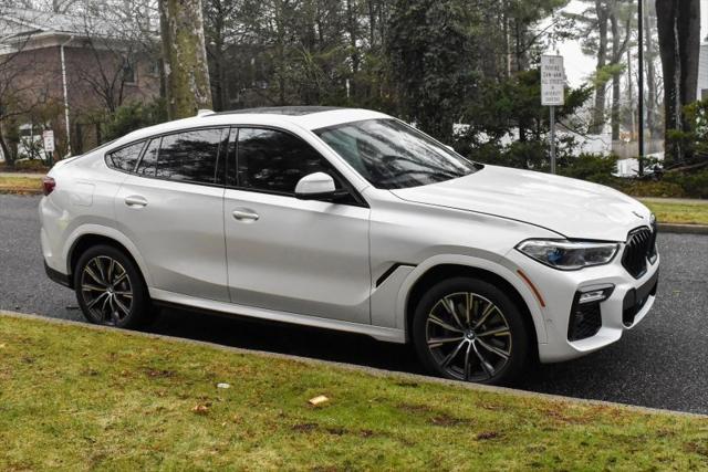 2020 BMW X6 M50i