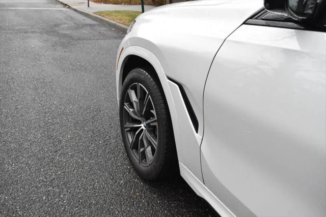 2020 BMW X6 M50i