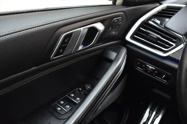 2020 BMW X6 M50i