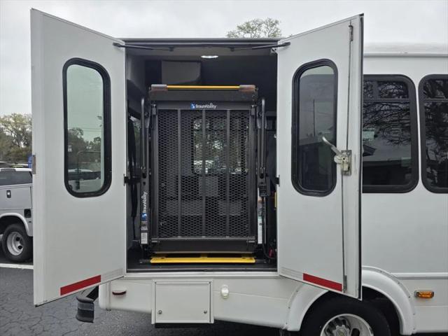 2016 Chevrolet Express Cutaway 3500 Diesel