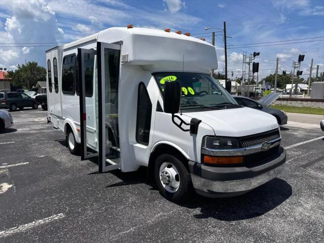 2016 Chevrolet Express Cutaway 3500 Diesel