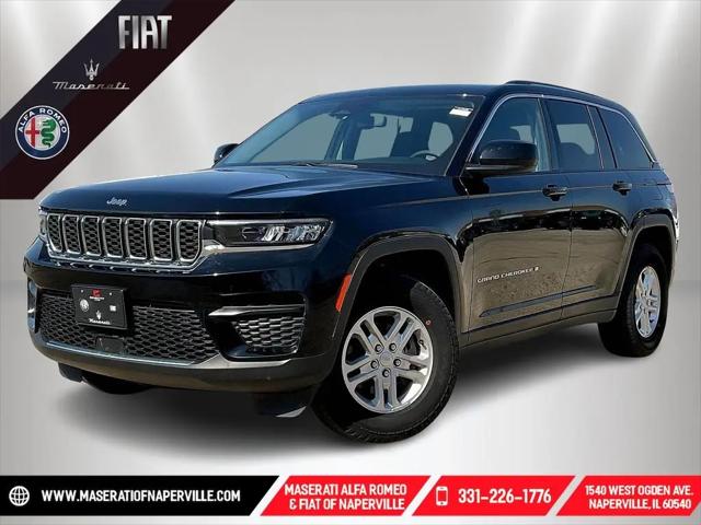2023 Jeep Grand Cherokee Laredo 4x4 for sale in Naperville, IL