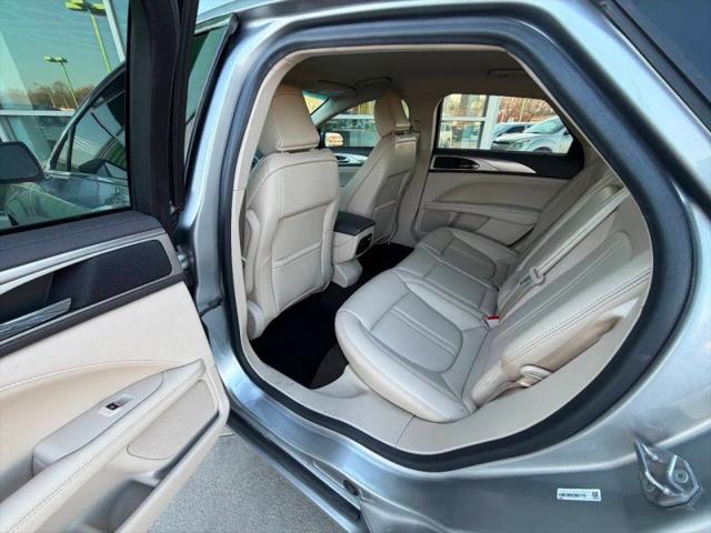 2020 Lincoln MKZ Standard