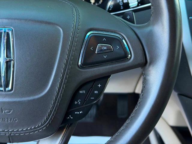 2020 Lincoln MKZ Standard