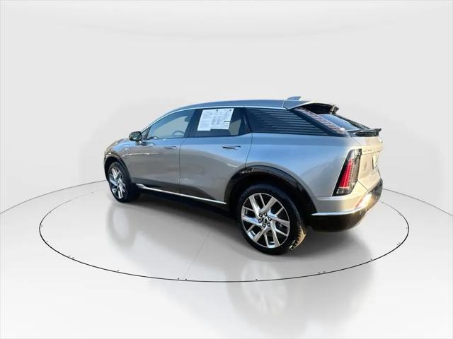 2025 Cadillac iQ Luxury 1 AWD