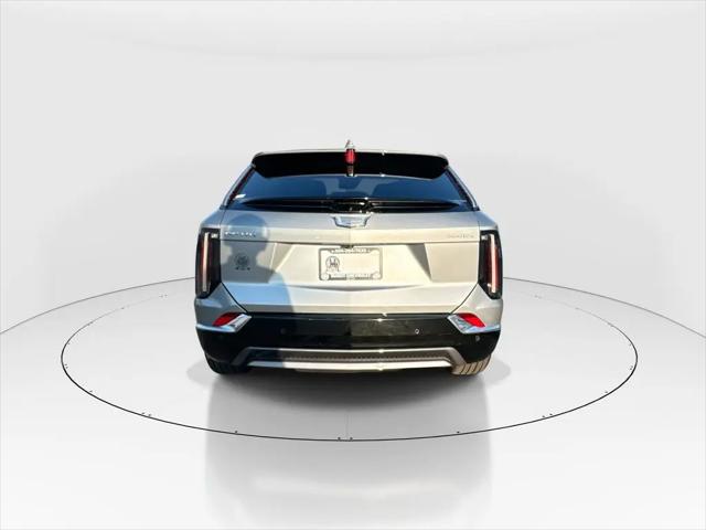 2025 Cadillac iQ Luxury 1 AWD