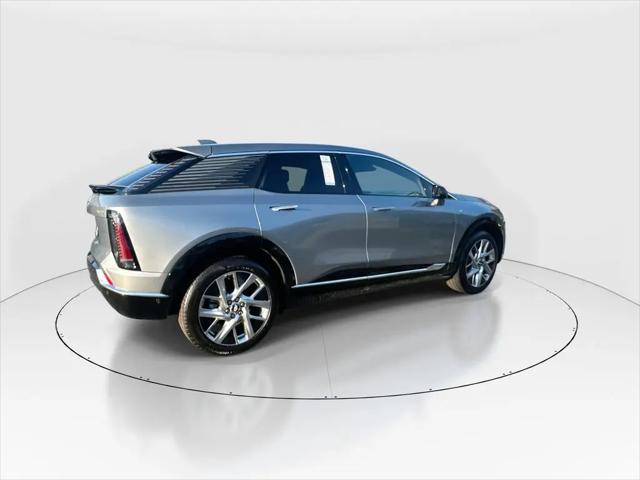 2025 Cadillac iQ Luxury 1 AWD