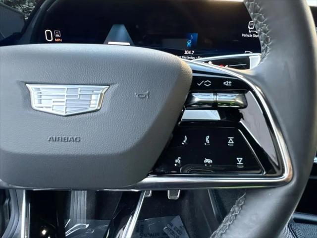 2025 Cadillac iQ Luxury 1 AWD