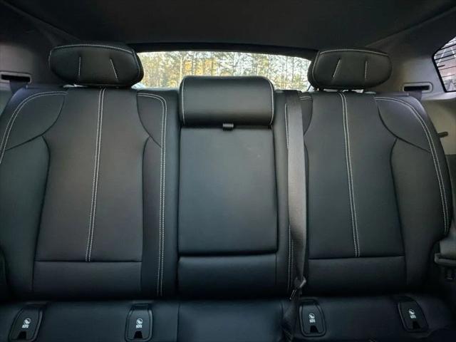 2025 Cadillac iQ Luxury 1 AWD