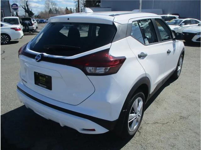 2021 Nissan Kicks S Xtronic CVT