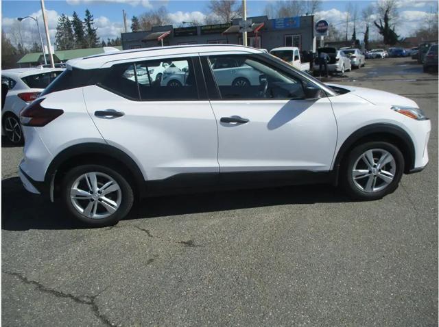 2021 Nissan Kicks S Xtronic CVT