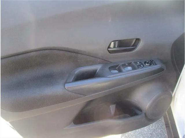 2021 Nissan Kicks S Xtronic CVT