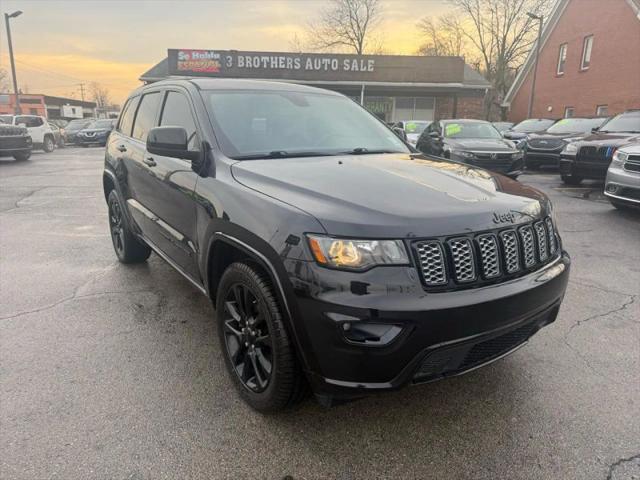 2020 Jeep Grand Cherokee Altitude 4x2 for sale in Louisville, KY