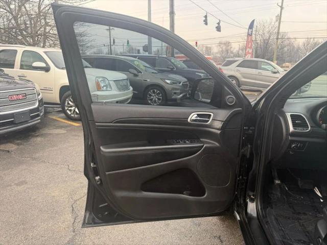 2020 Jeep Grand Cherokee Altitude 4x2