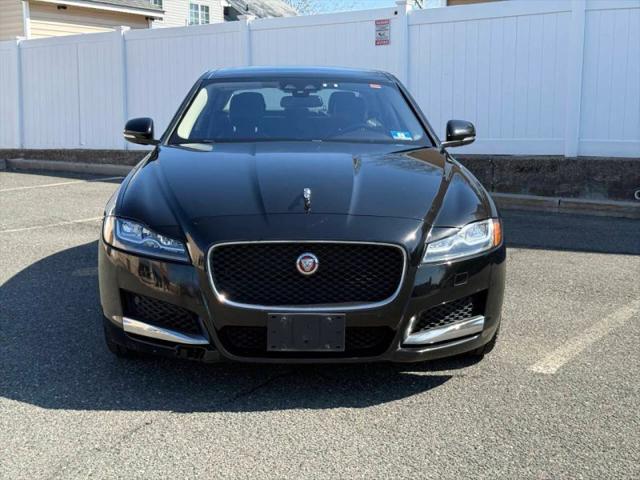 2016 Jaguar XF 35t Premium