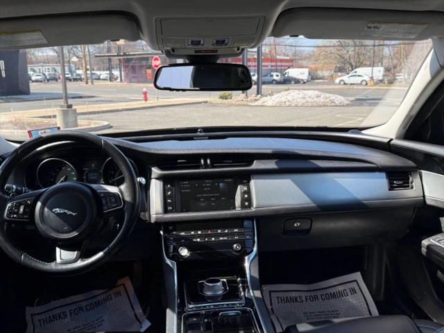 2016 Jaguar XF 35t Premium