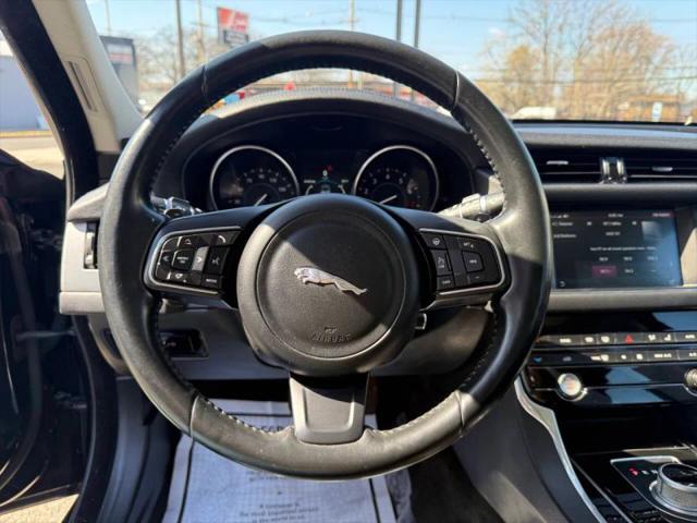2016 Jaguar XF 35t Premium