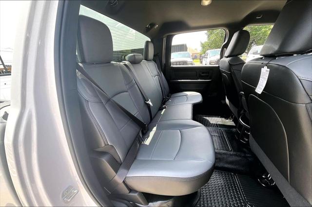 2026 Ram 3500 Tradesman Crew Cab 4x4 8' Box
