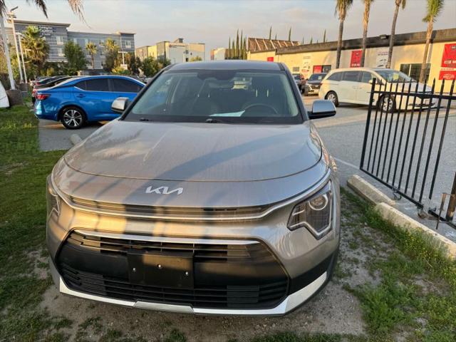 2023 Kia Niro LX