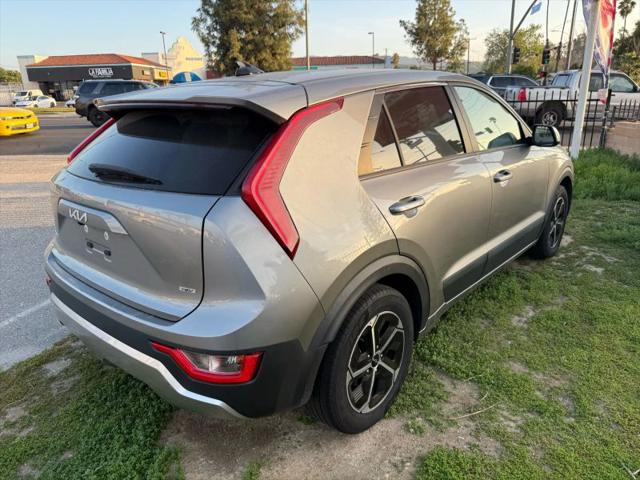 2023 Kia Niro LX