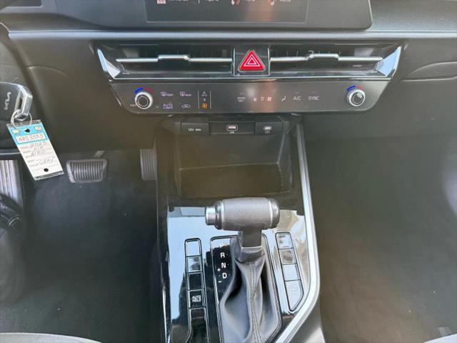 2023 Kia Niro LX