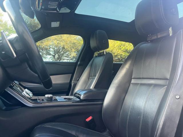 2020 Land Rover Range Rover Velar P250 R-Dynamic S