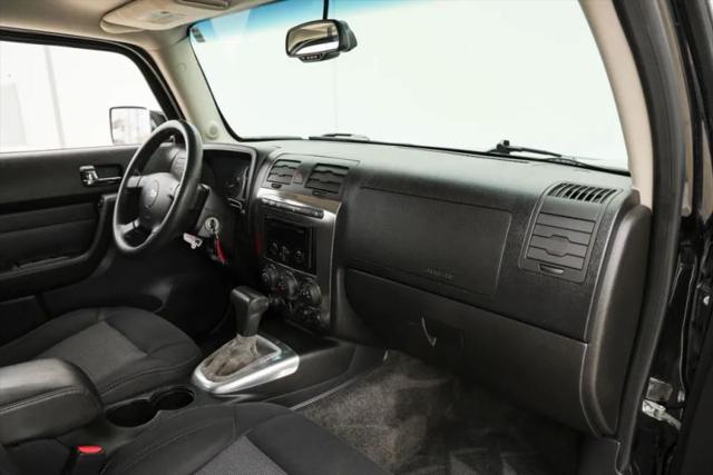 2006 HUMMER H3 Base