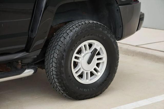 2006 HUMMER H3 Base